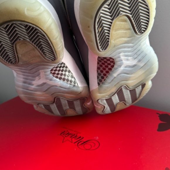 Cool grey 11’s main image 4